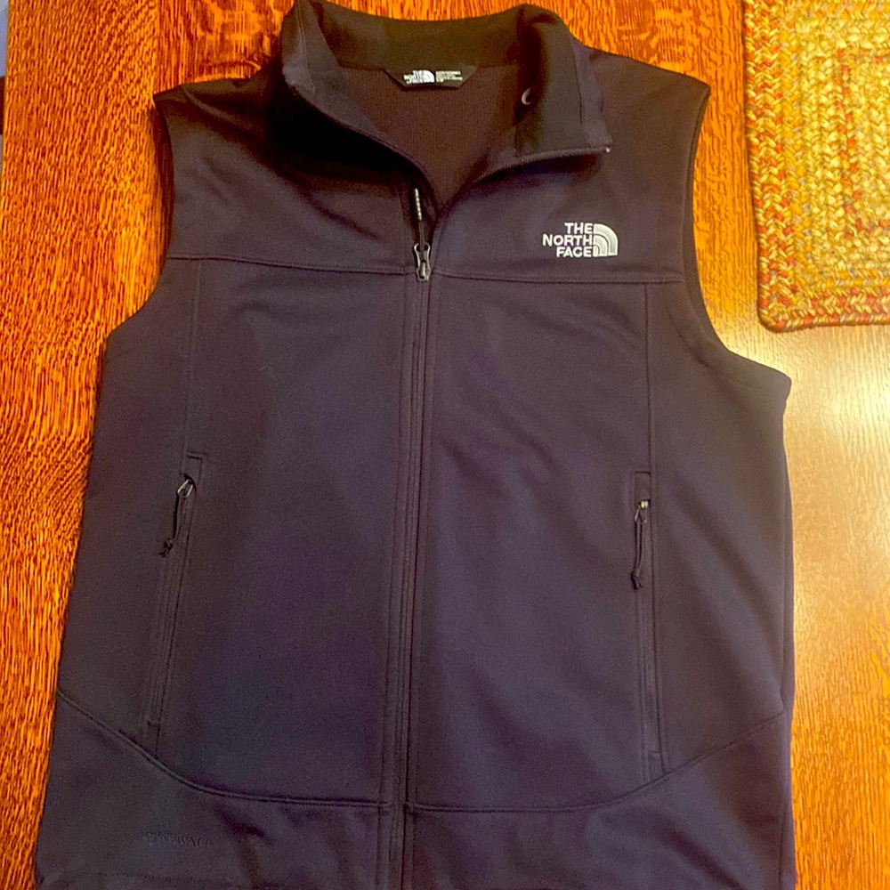 Mens The North Face vest